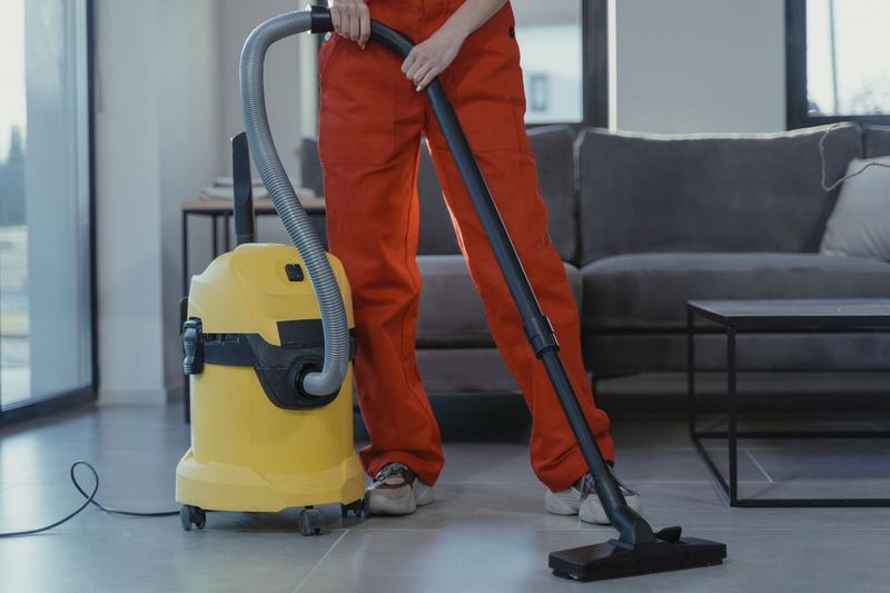 Shop Vac Upgrades: Better Filters, a Longer Hose and a Dust Bucket
